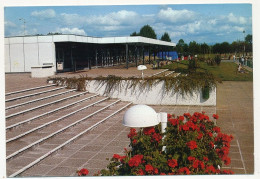 CPM - PLEAUX (Cantal) - Centre De Vacances Familiales, L'esplanade De La Salle à Manger - Autres & Non Classés