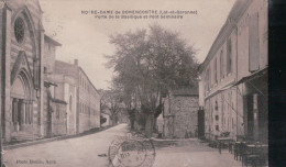 Cpa 47 Notre Dame De Bon Encontre Porte De La Basilique Et Petit Séminaire - Bon Encontre