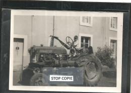 05-2023 -  OUT4/10 - Format 9 X 13 Cm - Tracteur Américain FARMALL CUB -1955-64 - 186 000 Fabriqués - Modéle 1947 - Tractors