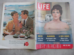 CLEOPATRE ELIZABETH TAYLOR LIFE MAGAZINE 1963 - Other & Unclassified