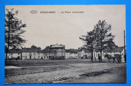 Erquelinnes 1912: La Place Communale Animée Avec Attelage - Erquelinnes