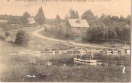 CHINY-sur-SEMOIS    Le Départ Pour L'excursion En Barquette Au Gué De La Scierie - Chiny