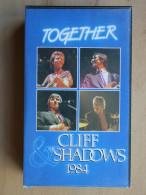 Cliff Richard & The Shadows Together Hank Marvin 1984 VHS Cassette Vidéo, 78 Minutes, 24 Chansons Et And Les - DVD Musicali