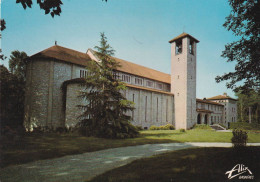 65, Tournay, L'Eglise Et L'Hôtellerie - Tournay