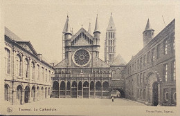 Doornik  Le Cathedrale - Tournai