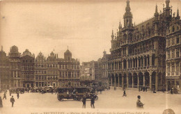 BELGIQUE - Maison Du Roi Et Maisons De La Grand Place - Carte Postale Ancienne - Marktpleinen, Pleinen