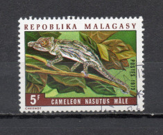 MADAGASCAR   N° 524   OBLITERE   COTE 0.15€     CAMELEON ANIMAUX - Madagascar (1960-...)