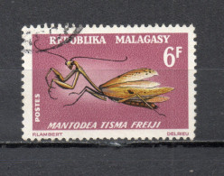 MADAGASCAR   N° 427  OBLITERE   COTE 0.20€    INSECTE ANIMAUX - Madagascar (1960-...)
