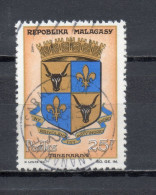 MADAGASCAR   N° 392  OBLITERE   COTE 0.70€   ARMOIRIE - Madagascar (1960-...)