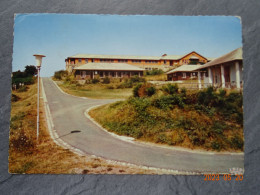 HEER SUR MEUSE   BUNGALOW EN PAVILJOENEN - Hastière