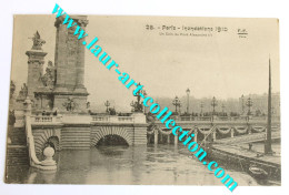 CPA 75 INONDATION PARIS JANVIER 1910 PONT ALEXANDRE 3 ANCIEN CARTE POSTALE ANIMÉE GRANDE CRUE DE LA SEINE (1505.13) - Überschwemmungen