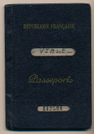 FRANCE - Passeport Délivré à Marseille (B. Du R.) - 1961/1967 - Fiscaux Type Daussy 32,00 NF X2 - Historische Dokumente