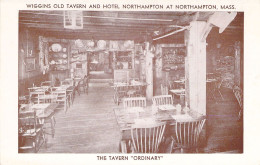 ANGLETERRE - WIGGINGS Old Tavern And Hotel Northampton At Northampton - The Tavern Ordinary - Carte Postale Ancienne - Altri & Non Classificati