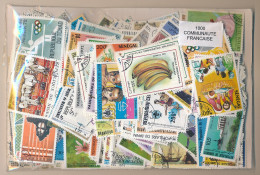  Offer - Lot Stamps - Paqueteria  Colonias Francesas 1000 Sellos Diferentes / C - Mezclas (min 1000 Sellos)