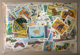  Offer - Lot Stamps - Paqueteria  Temáticas Varias 2000 Sellos Diferentes Anima - Vrac (min 1000 Timbres)