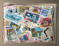  Offer - Lot Stamps - Paqueteria  America 2000 Sellos Diferentes           - Kilowaar (min. 1000 Zegels)
