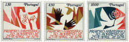 69287 MNH PORTUGAL 1975 PRIMER ANIVERSARIO DEL MOVIMIENTO DEL 25 DE ABRIL - Otros & Sin Clasificación