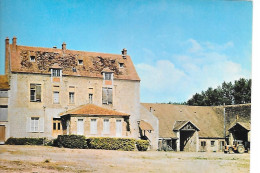 SAVIGNY LE TEMPLE   - ( 77 ) - La Ferme Des Templiers   ( C. P. M. - Gd - Ft ) - Savigny Le Temple