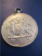 Grande Médaille Société De Tir/Si Vis Pacem Para Bellum/Si Tu Veux La Paix Prépare  /Bronze Argenté/ Fin XIXème   MED447 - Frankrijk