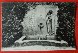 CPA - Chaulnes -(Somme) - Monument "La Renaissance De Chaulnes " Offert Par La Croix Rouge - Chaulnes