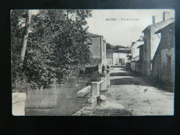 MATHA                     VUE DU LAVOIR - Matha