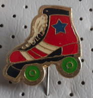 Roller Skates  Vintage Pin Badge - Skateboard