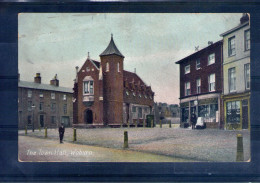 Angleterre. The Town Hall, Woburn. Abimée Au Dos - Andere & Zonder Classificatie