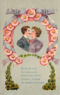 COUPLES - Homme Et Femme S'embrasse - Je Pense à Toi Au Crépuscule - Carte Postale Ancienne - Koppels