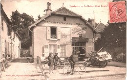 CPA 10 (Aube) Vendeuvre-sur-Barse - La Maison Alfred Frison (Machines Agricoles Et Cycles Gladiator) 1905 éd.Ernest Noël - Traktoren