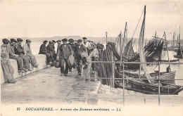 Douarnenez       29         Arrivée Des Bateaux Sardiniers   N° 37     (voir Scan) - Douarnenez