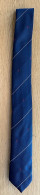 NL.- STROPDAS. OLD BARBERS. SCHEERPRODUCTEN. CRAVAT CLUB INTERNATIONAL NIEUW VENNEP HOLLAND. Necktie - Cravate - Kravate - Krawatten