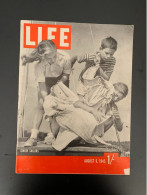 Journal Américain  Life 1945 - Documents