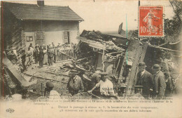 VILLEPREUX LES CLAYES SOUS BOIS Catastrophe Ferroviaire Au Passage à Niveau N°3 - Villepreux