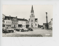 Goderville (seine Maritime) Place, Citroën 2 CV Vieilles Voitures - Cp Vierge N°1 Alfa - Goderville