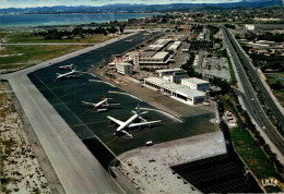 J2405 - NICE - D06 - L'Aéroport De NICE COTE D'AZUR - Cartes Semi Moderne - Aeronautica – Aeroporto