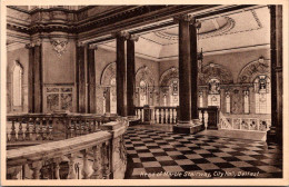 Northern Ireland Belfast City Hall Head Of Marble Stairway - Belfast