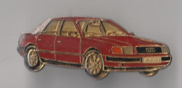 PIN'S   THEME   AUTOMOBILE  VOITURE  AUDI 100  ROUGE - Audi