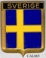 CAL065 - PLAQUE CALANDRE AUTO -SVERIGE - Otros & Sin Clasificación