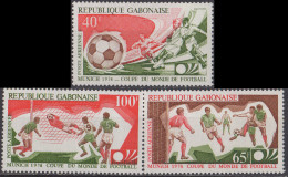 GABON - Coupe Du Monde De Football 1974 Poste Aérienne - Gabon (1960-...)