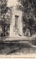 FORET DE COMPIEGNE, LE MONUMENT DE L ARMISTICE PRES DE RETHONDES REF 8674 POU - Monuments Aux Morts