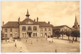 MARNE 51.PARGNY SUR SAULX LA PLACE ET LA MAIRIE - Pargny Sur Saulx