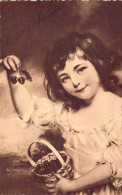ENFANT - Portrait - Enfant Et Son Panier De Cerises - Carte Postale Ancienne - Retratos