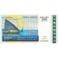 Billet, Madagascar, 5000 Ariary, Undated (2000), KM:84, SUP - Madagascar