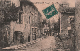 FRANCE - Celle L'evescault - Rue De L'eglise - Animé - Carte Postale Ancienne - Altri & Non Classificati