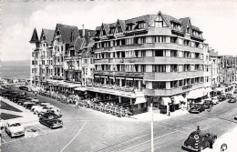 BELGIQUE - KNOKKE ZOUTE - Place Albert - Carte Postale Ancienne - Knokke