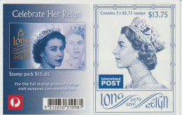 Australia Mi 4356-4357FB - Queen Elizabeth II - Official Diamond Jubilee Portrait - 2015 ** - Mint Stamps