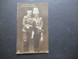 Foto AK Um 1915  Kaiser WILHELM II Im Gespräch Mit Zar Ferdinand Von Bulgarien In Voller Uniform / Viele Orden - Uomini Politici E Militari