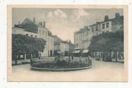 Cp, 16, RUFFEC, Place D'Armes , écrite - Ruffec