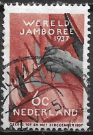 Plaatfout Verdikte N Van Nederland In 1937 Wereld Jamboree Scouts NVPH 294 PM 2 - Errors & Oddities