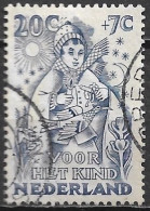 Plaatfout Blauw Krasje Rechtsonder De E Van HET In 1949 Kinderzegels 20 + 7 Ct Blauw NVPH 548 PM 1 - Errors & Oddities